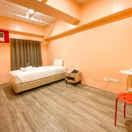 Kaizen Suites Manilla Buitenkant foto