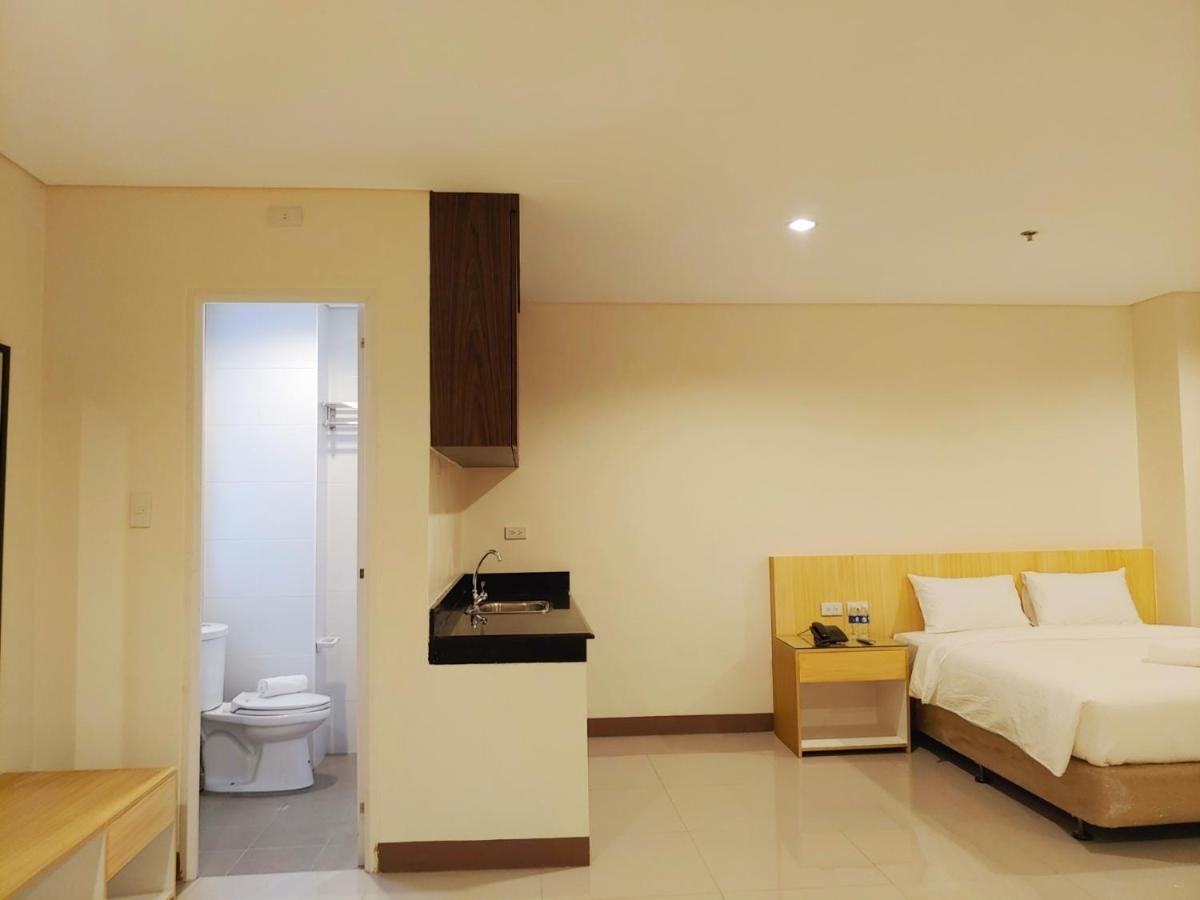 Kaizen Suites Manilla Buitenkant foto