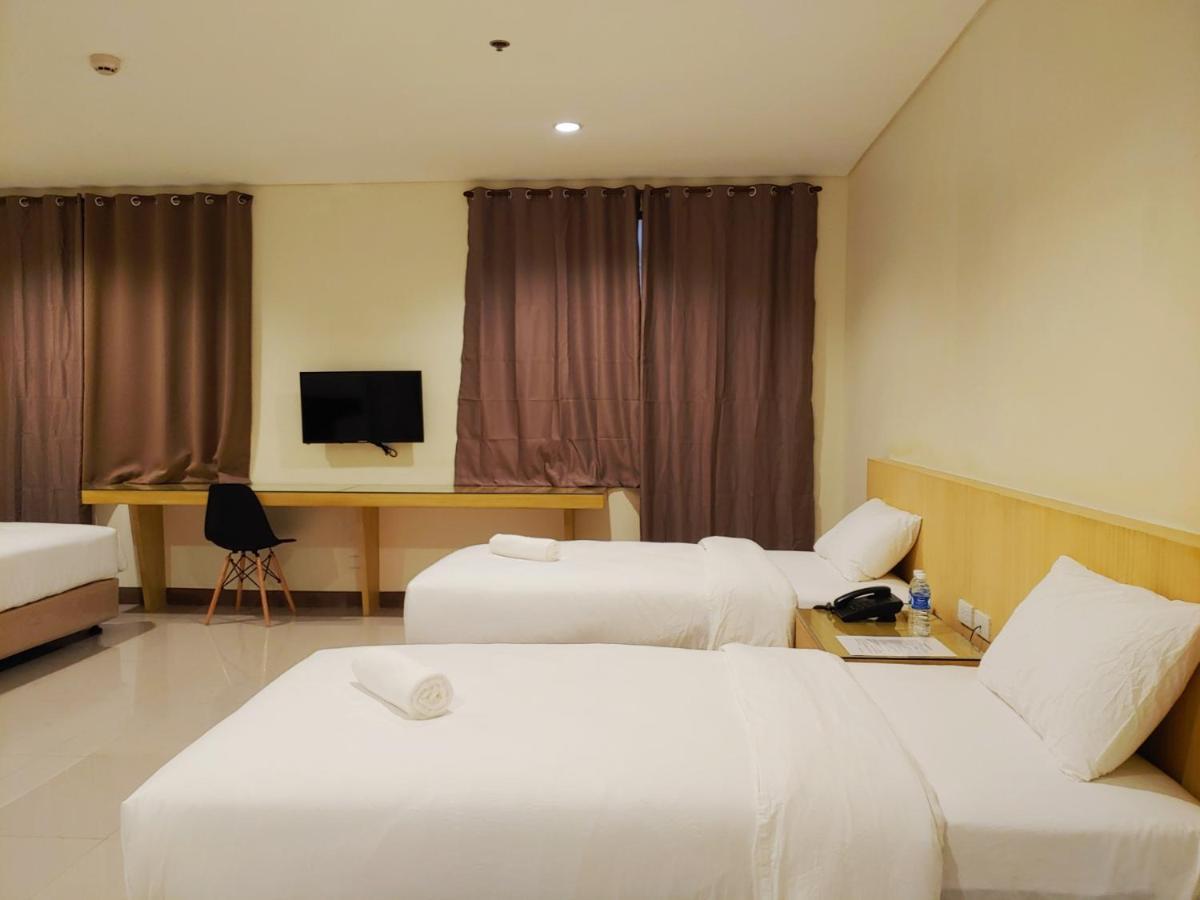Kaizen Suites Manilla Buitenkant foto