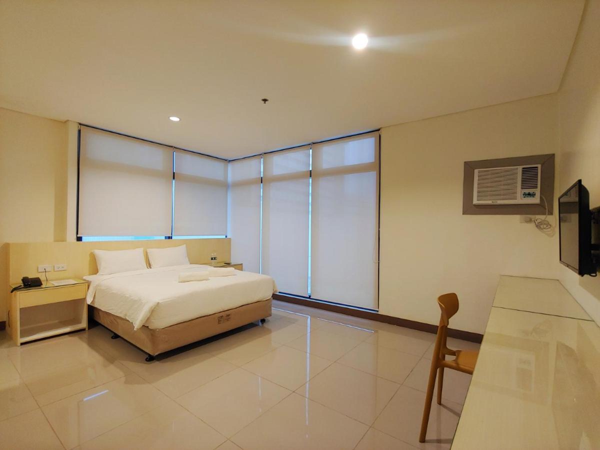 Kaizen Suites Manilla Buitenkant foto